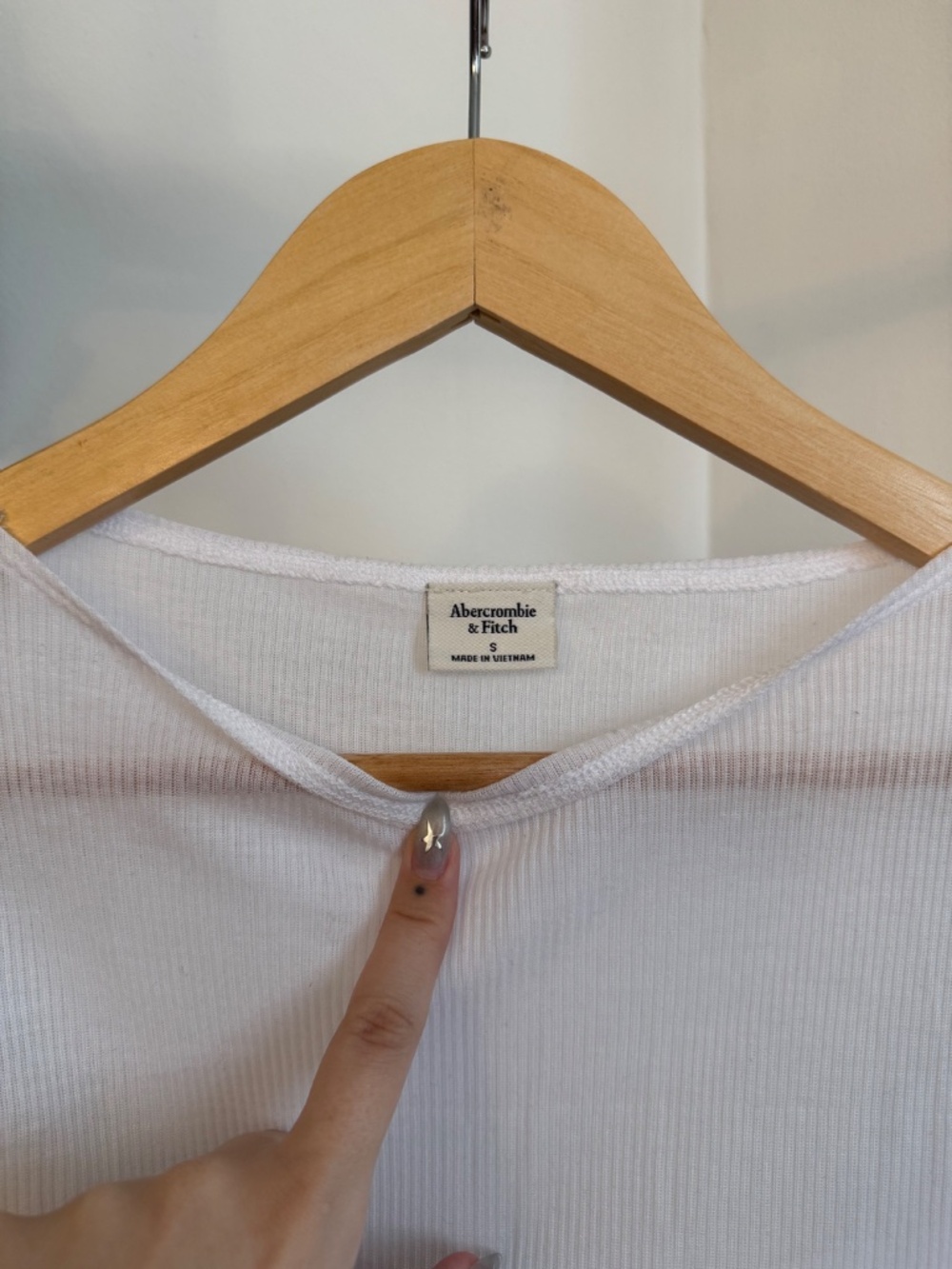 NWOT A&F Sheer Rib Layered Slash Top - Picture 7 of 7